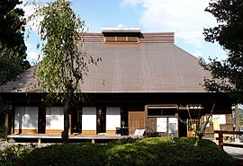 E00000213.jpg